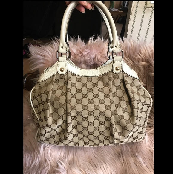 Gucci Handbags - Authentic Cute Gucci Bag